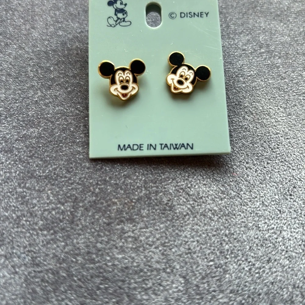 NWT Vintage Disney Mickey Mouse Earrings